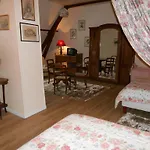فندق مبيت وإفطار D'hotes 