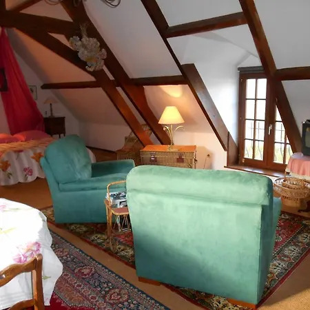 Alojamento de Acomodação e Pequeno-almoço D'hôtes La Grand' Maison 3*