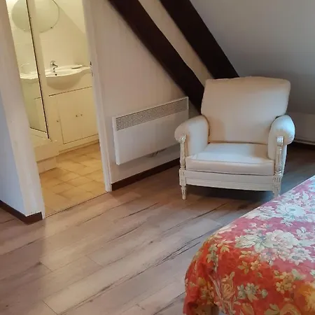 Alojamento de Acomodação e Pequeno-almoço D'hôtes La Grand' Maison Escalles
